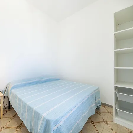 Апартаменти Appealing In Baia Near The