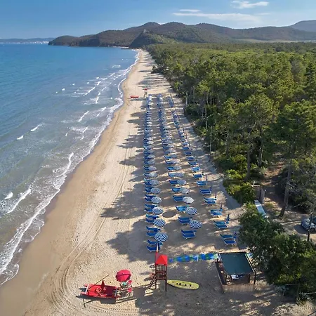 Appartamento Appealing In Baia Near The