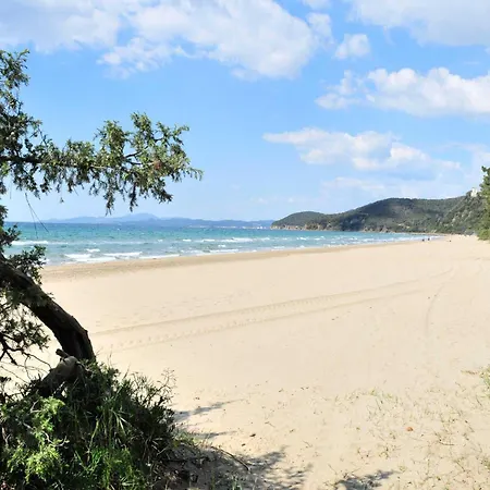 Appartamento Appealing In Baia Near The Gallipoli