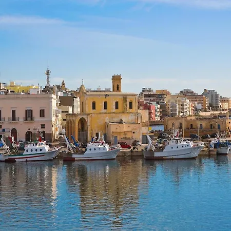 Appealing In Baia Near The Apartment *