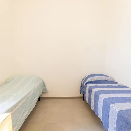 Appealing In Baia Near The