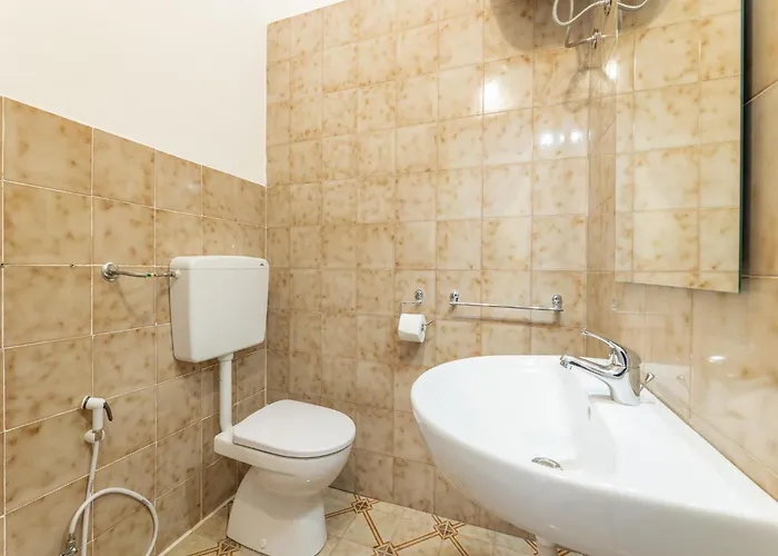 Appealing In Baia Near The Apartment Gallipoli